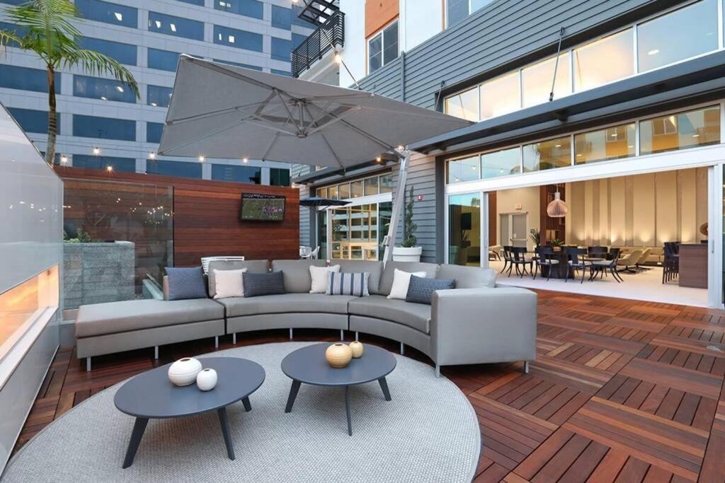 Modern Building -Free Parking - By Choc & St Joseph'S Hospital Appartement Orange Buitenkant foto